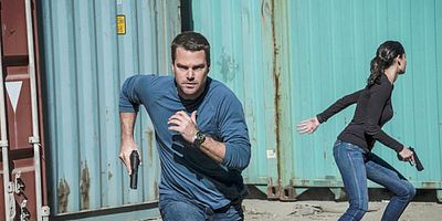 Cartel de Matryoshka