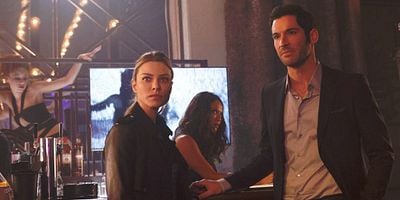 Cartel de A Priest Walks Into a Bar