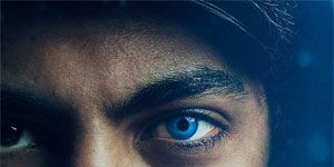 Cartel de First Contact