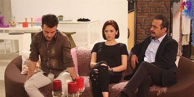 Cartel de Kiralık Aşk 42.Bölüm