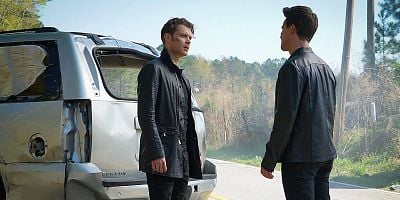 Cartel de Where Nothing Stays Buried