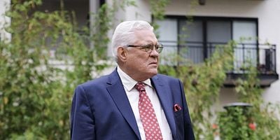 Cartel de Cashed Out