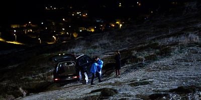 Cartel de Kırgın Çiçekler 57.Bölüm