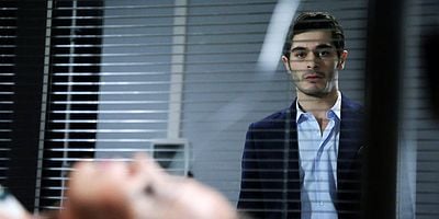 Cartel de Aşk Laftan Anlamaz 21.Bölüm