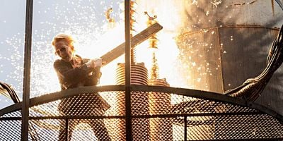 Cartel de Whispers of Immortality