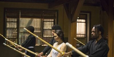 Cartel de Snow Gives Way