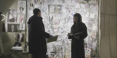 Cartel de La ayuda es inútil