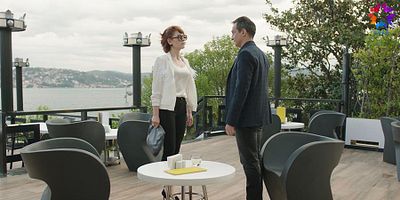 Cartel de Fazilet Hanım ve Kızları 9.Bölüm