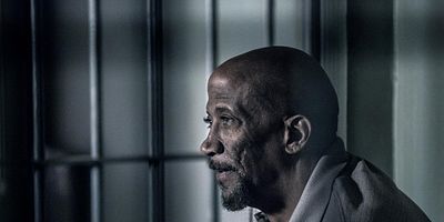 Cartel de Alone When It Comes