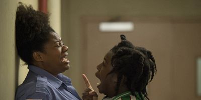 Cartel de Romper el techo de conglomerado