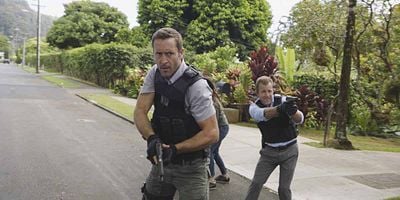 Cartel de A'ole e 'ōlelo mai ana ke ahi ua ana ia (Fire Will Never Say that It Has Had Enough)