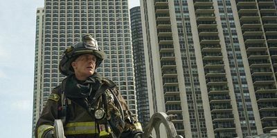 Cartel de Down Is Better