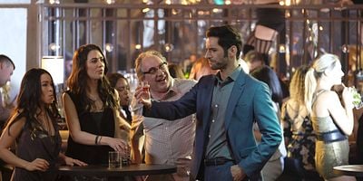 Cartel de Off The Record