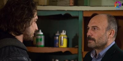 Cartel de Fazilet Hanım ve Kızları 33.Bölüm