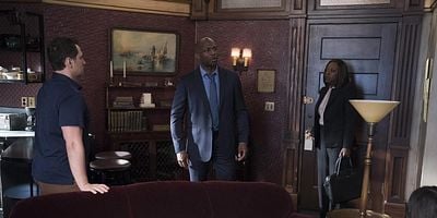 Cartel de Nobody Else Is Dying