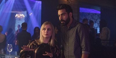 Cartel de Don't Hate the Player, Hate the Brain