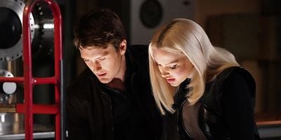 Cartel de All Roads Lead…