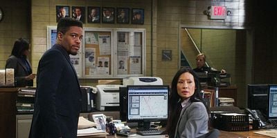 Cartel de Fit to Be Tied