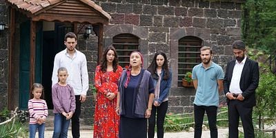 Cartel de Sen Anlat Karadeniz 25.Bölüm