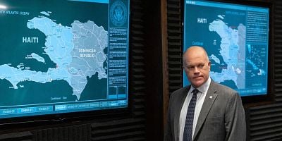 Cartel de The Courage to Continue