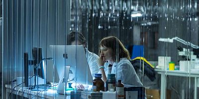 Cartel de La sostanza nera