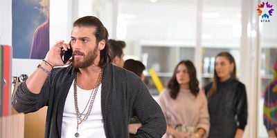 Cartel de Erkenci Kuş 28.Bölüm