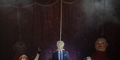 Cartel de Duerme El Lobo Embalsamado