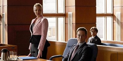 Cartel de Thunder Away