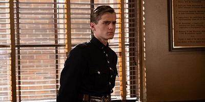 Cartel de Drowning in Money