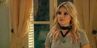 Cartel de La competencia se acerca, sobre ruedas