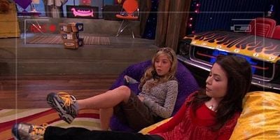 Cartel de Anunciando Techfoots