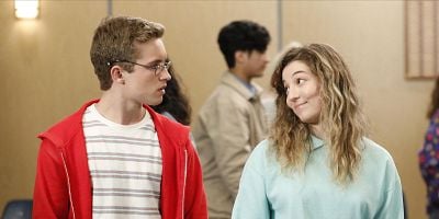 Cartel de Geoff the Pleaser