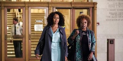 Cartel de Uncommon Women and Mothers