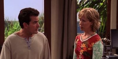 Cartel de Primera fase, completada