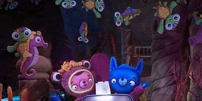 Cartel de Moonlight Mermaid/Hedge's Hatchlings