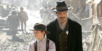 Cartel de Dinero fresco