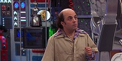 Cartel de Too Much Game