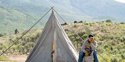 Cartel de Freight Trains and Monsters