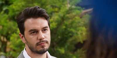 Cartel de Sen Çal Kapımı 2.Bölüm