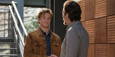 Cartel de Resort + Desi + Riley + Window Cleaner + Witness