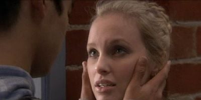 Cartel de Love and War