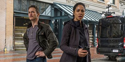 Cartel de Earthshine