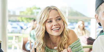 Cartel de One of Us Is Grieving