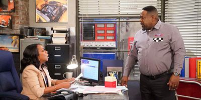 Cartel de Welcome To The Family Business