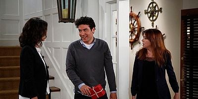 Cartel de El medallón