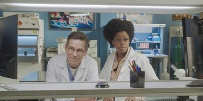 Cartel de The Helpers