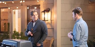 Cartel de Stronger Than Hate