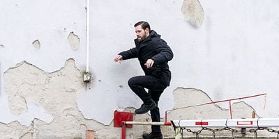 Cartel de He Who Speaks Dies