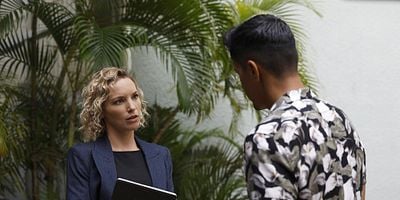 Cartel de Out of Sight, Out of Mind