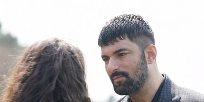 Cartel de Adım Farah 7.Bölüm